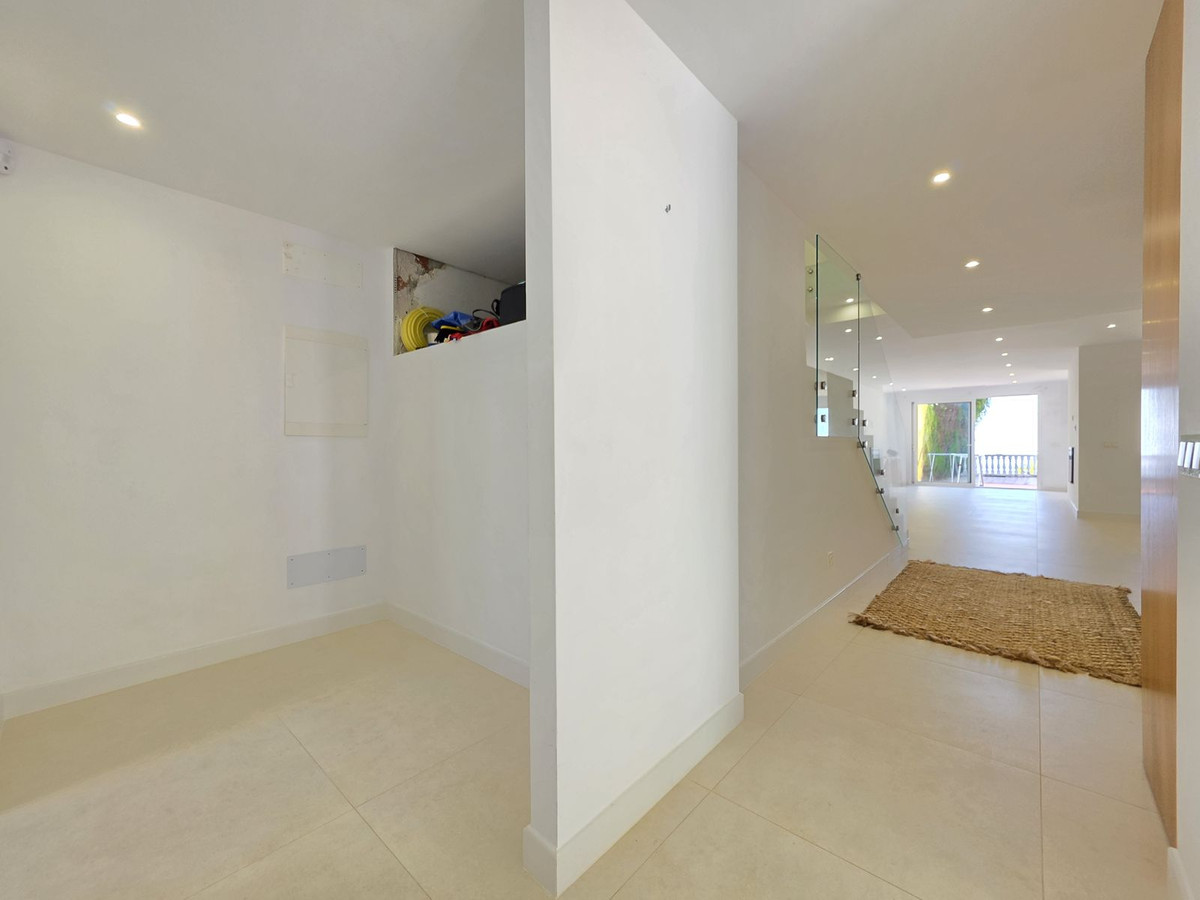Vrijstaande Villa te koop in Ojén | 5 slaapkamers H5464639