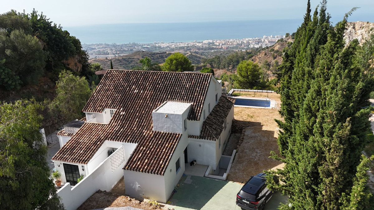 Vrijstaande Villa te koop in Ojén | 5 slaapkamers H5464639