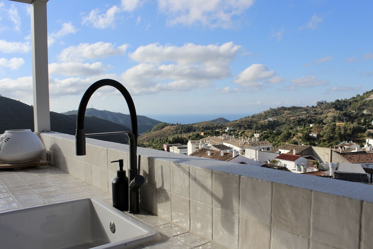 Property main view 12