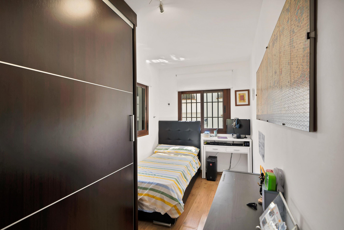 Property main view 18