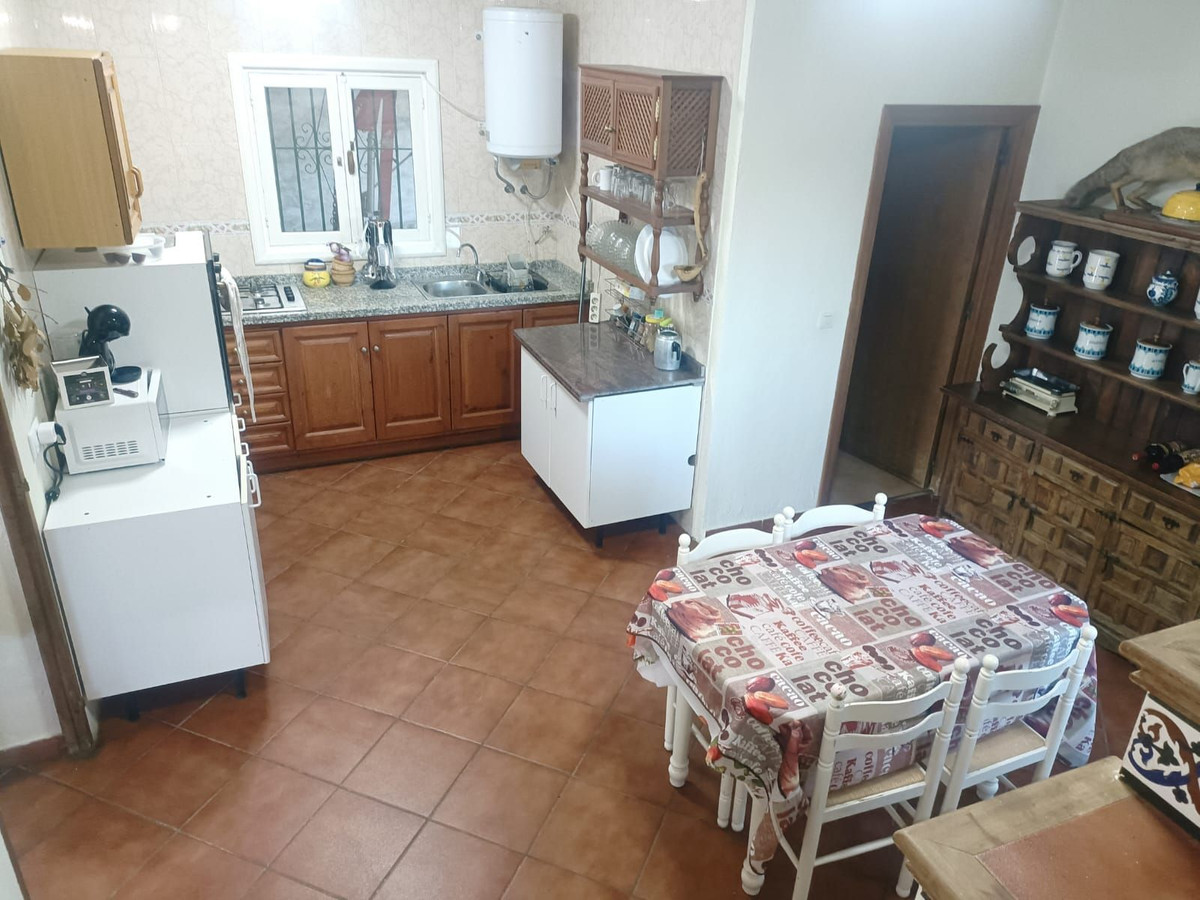Property main view 33