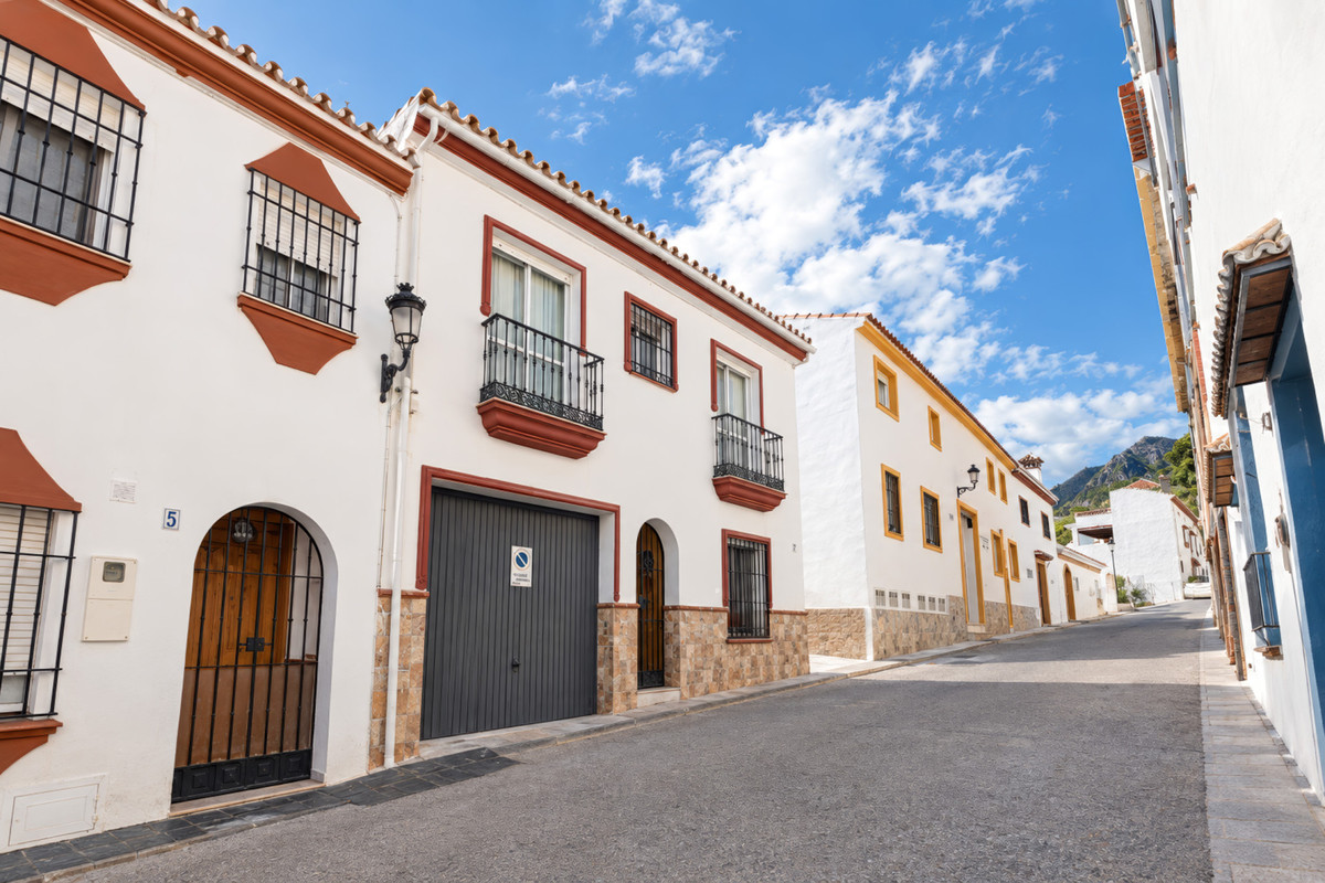 Property main view 38