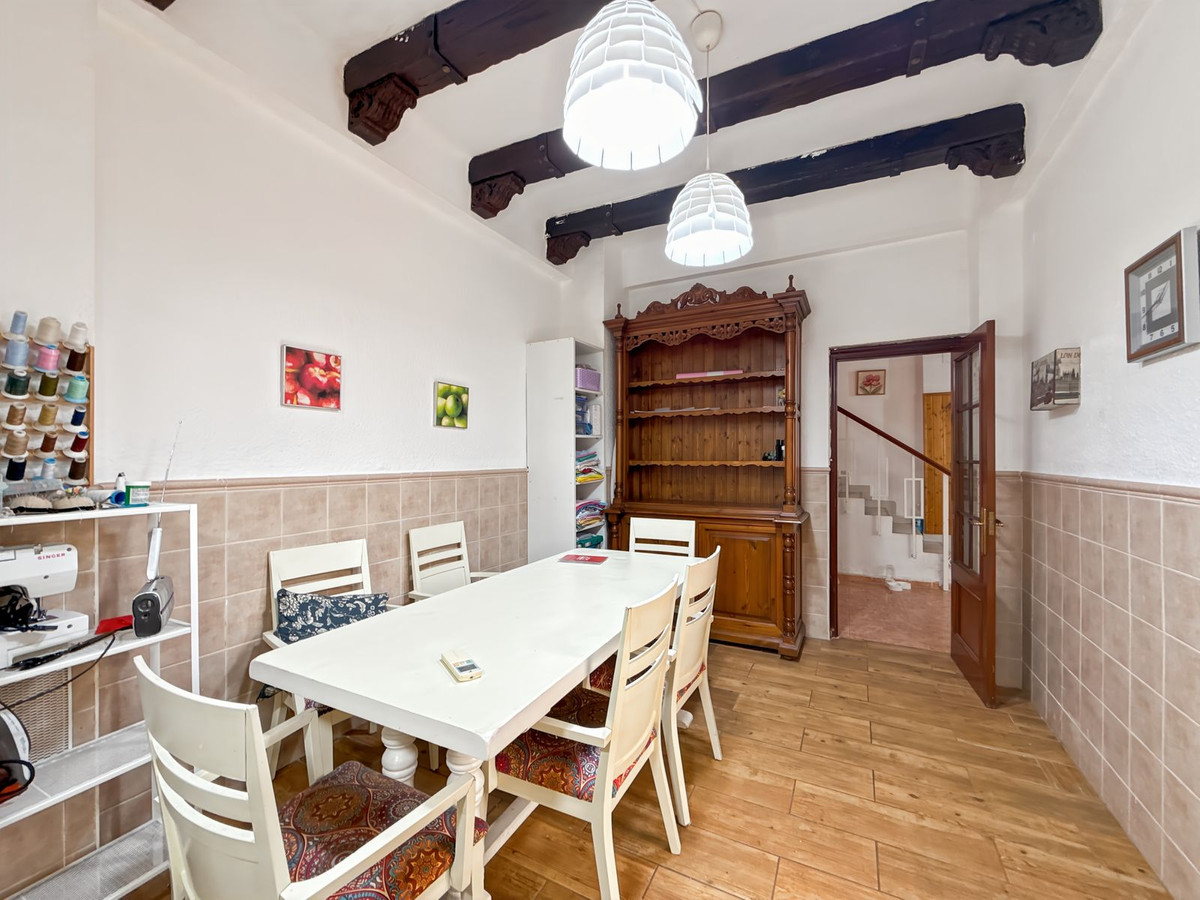 Huis te koop in Olletas | 8 slaapkamers H5076742
