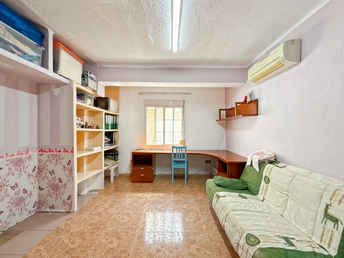 Huis te koop in Olletas | 8 slaapkamers H5076742