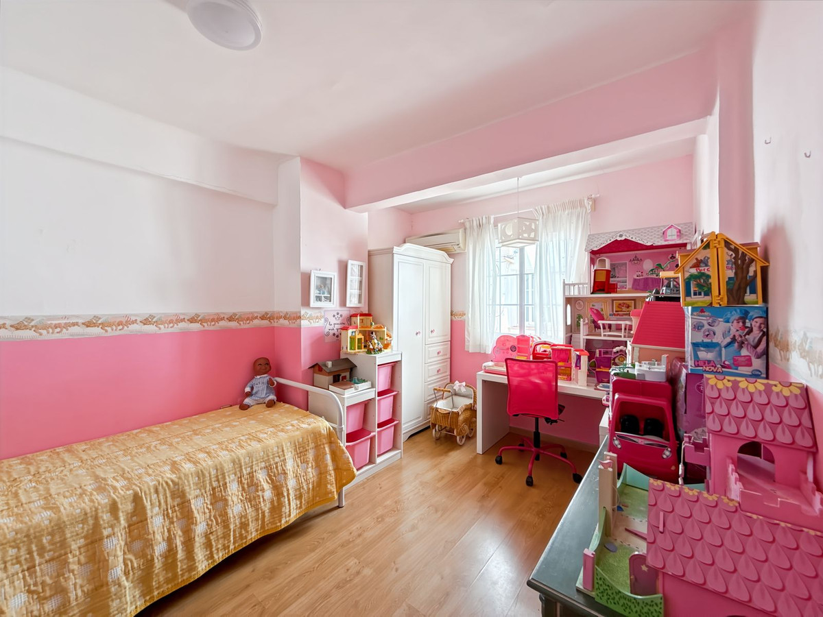 Huis te koop in Olletas | 8 slaapkamers H5076742