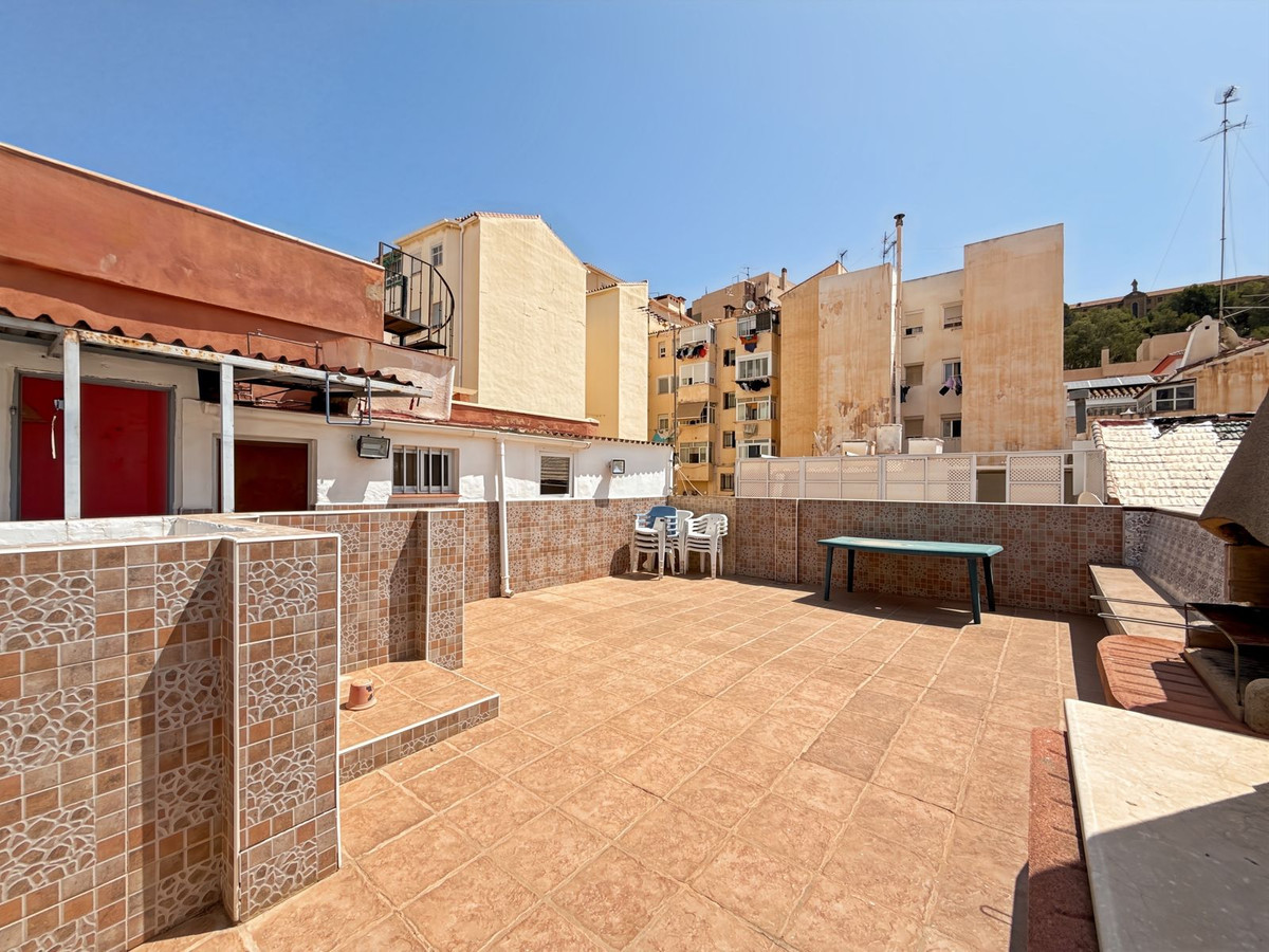 Huis te koop in Olletas | 8 slaapkamers H5076742