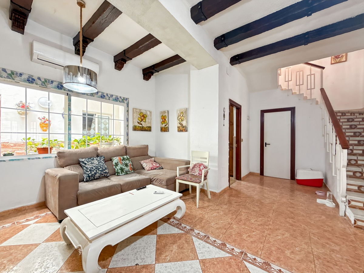Huis te koop in Olletas | 8 slaapkamers H5076742