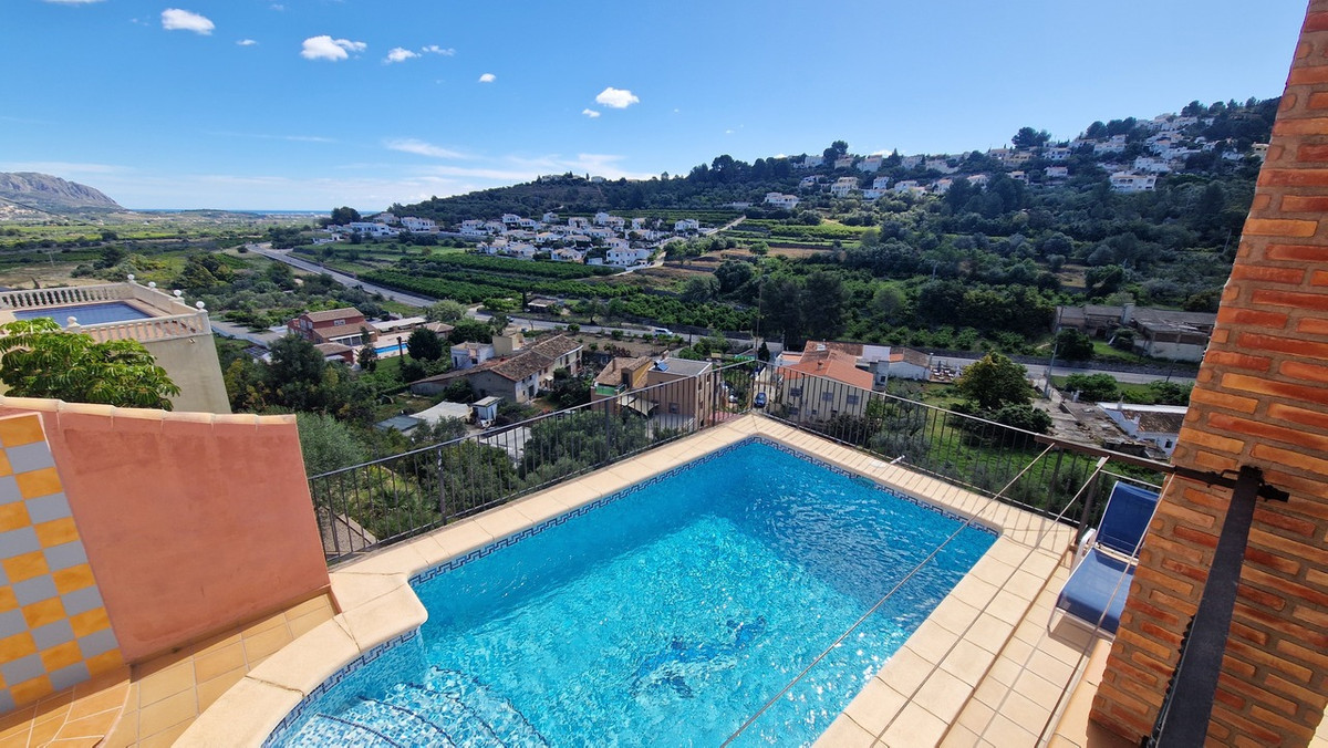 Vrijstaande Villa te koop in Orba | 5 slaapkamers H5063545