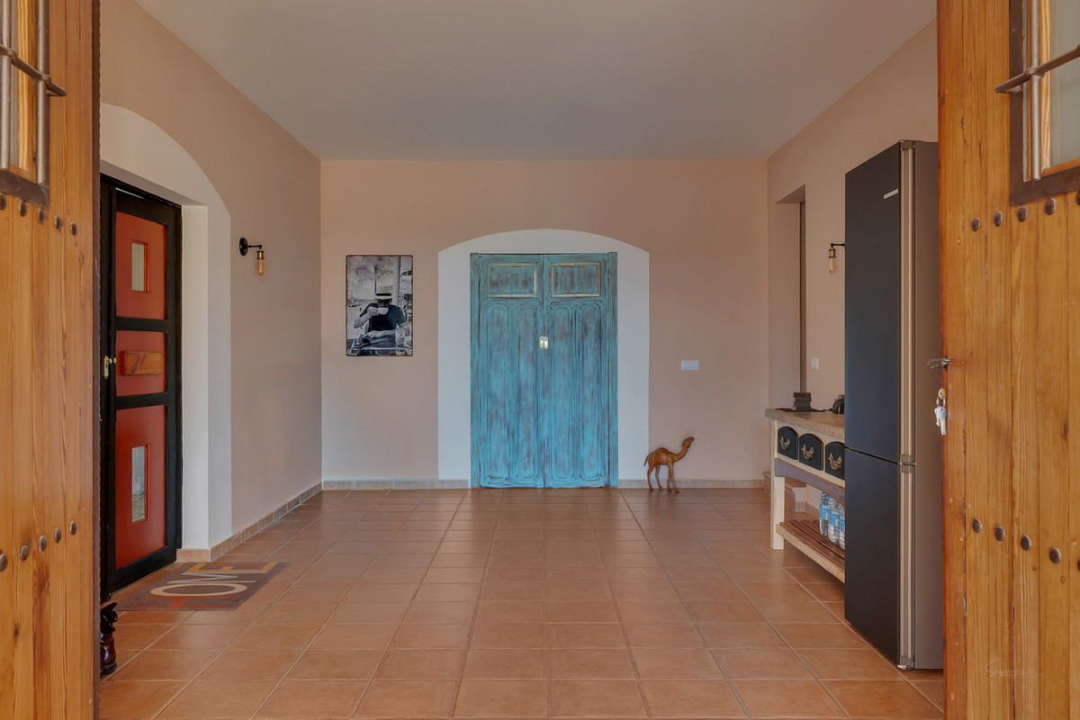 Property main view 38