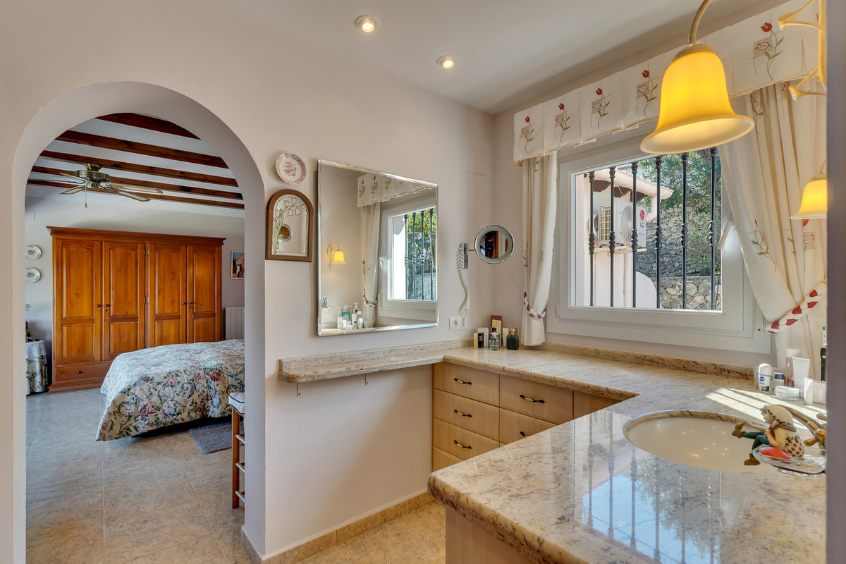 Property main view 16