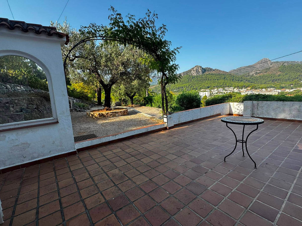 Vrijstaande Villa te koop in Orba | 2 slaapkamers H5473024