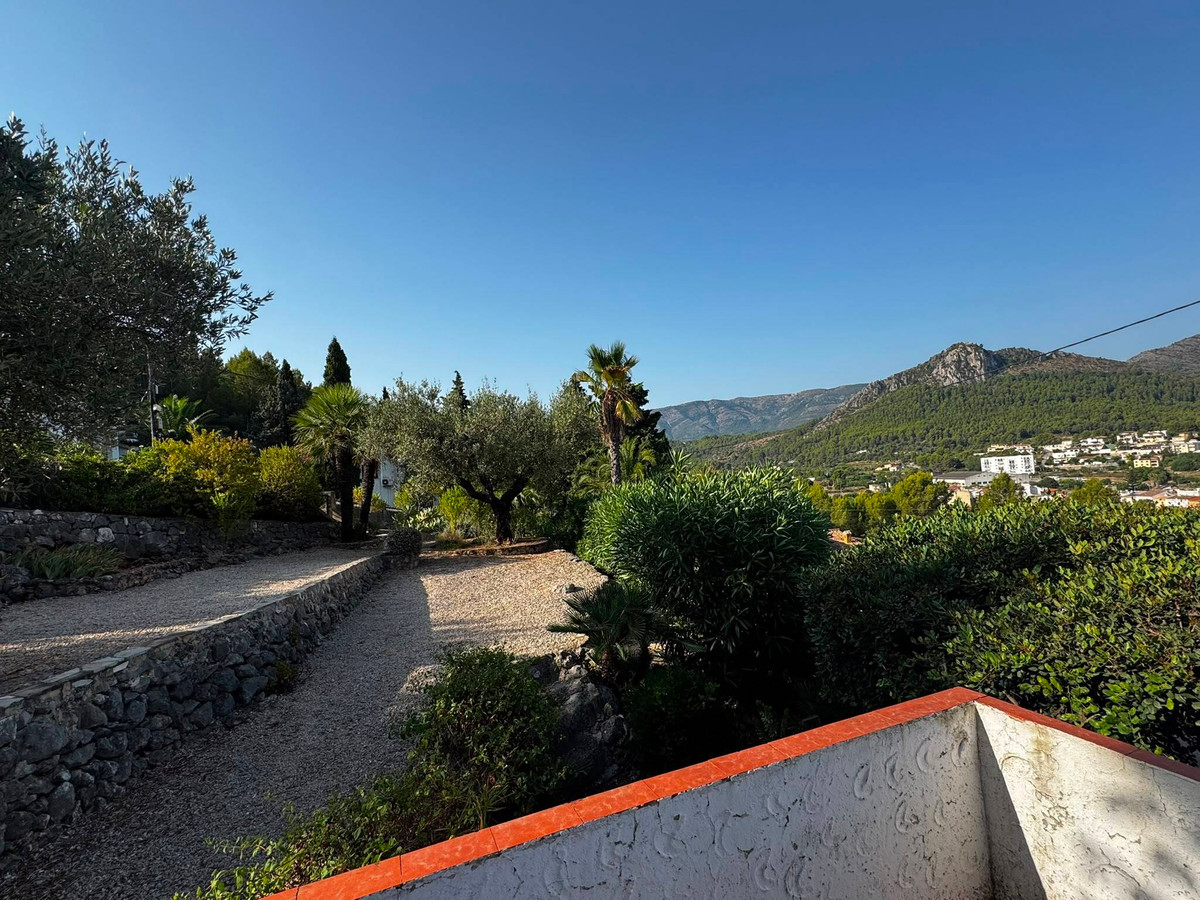 Vrijstaande Villa te koop in Orba | 2 slaapkamers H5473024