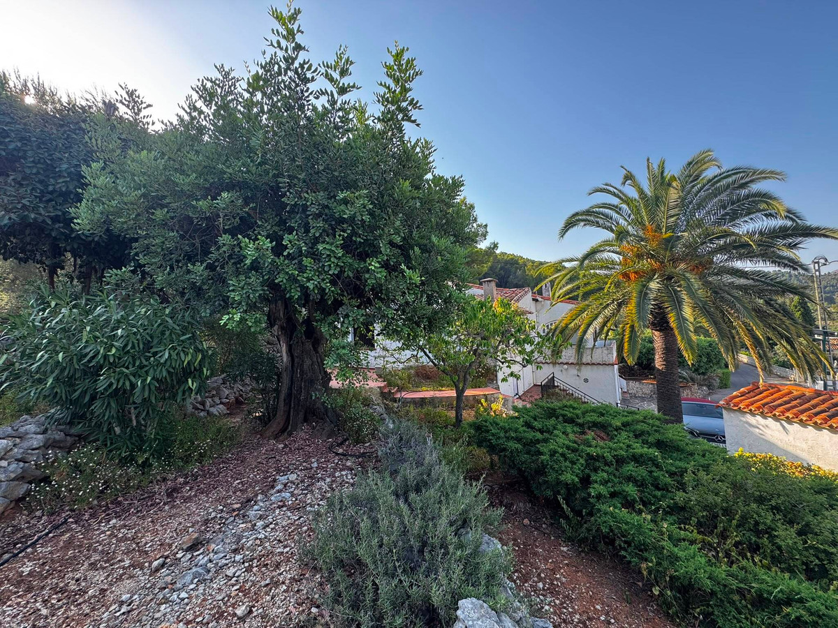Vrijstaande Villa te koop in Orba | 2 slaapkamers H5473024