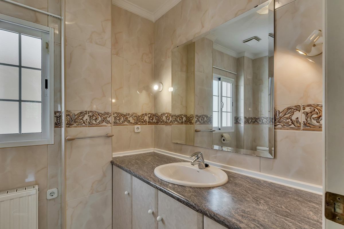 Property main view 32