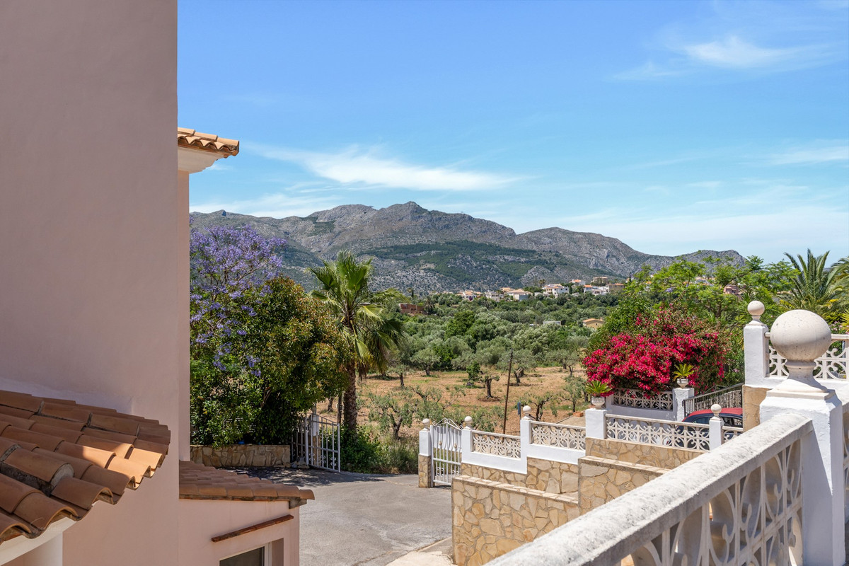 Property main view 48