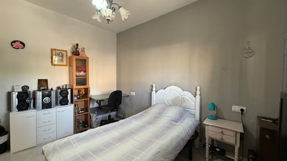 Property main view 40