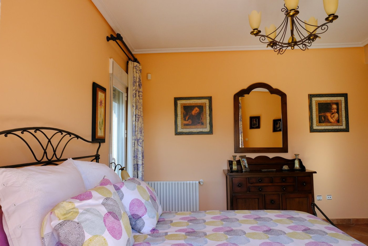 Huis te koop in Orihuela | 5 slaapkamers H5375107