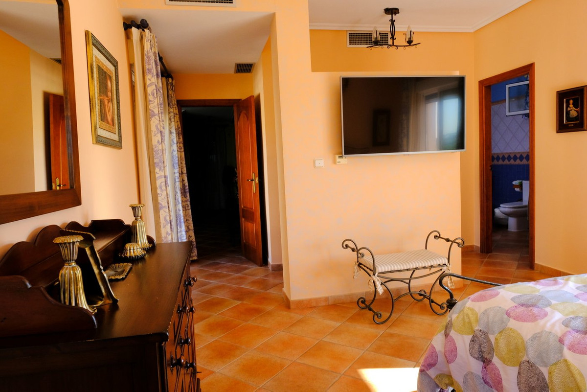 Huis te koop in Orihuela | 5 slaapkamers H5375107