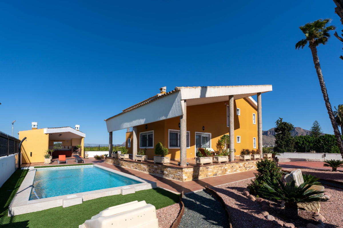 Huis te koop in Orihuela | 5 slaapkamers H5375107