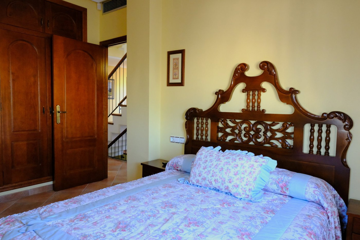 Huis te koop in Orihuela | 5 slaapkamers H5375107
