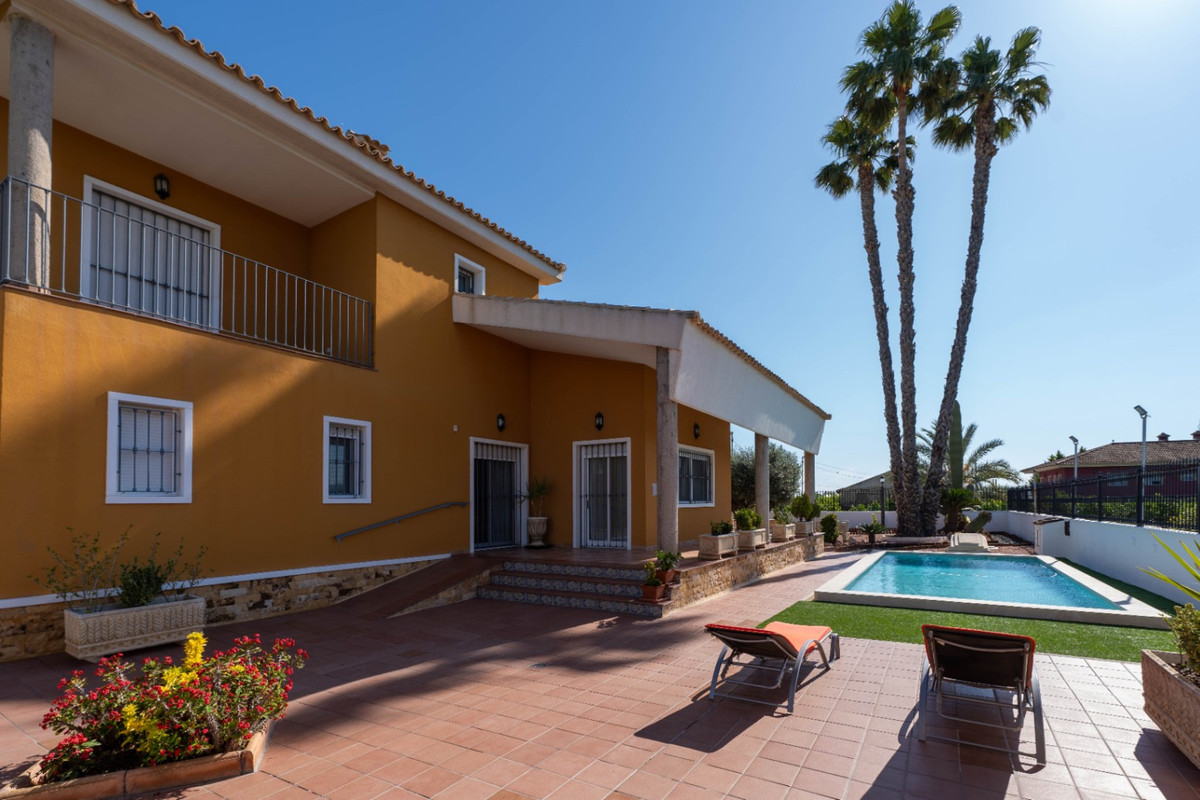 Huis te koop in Orihuela | 5 slaapkamers H5375107