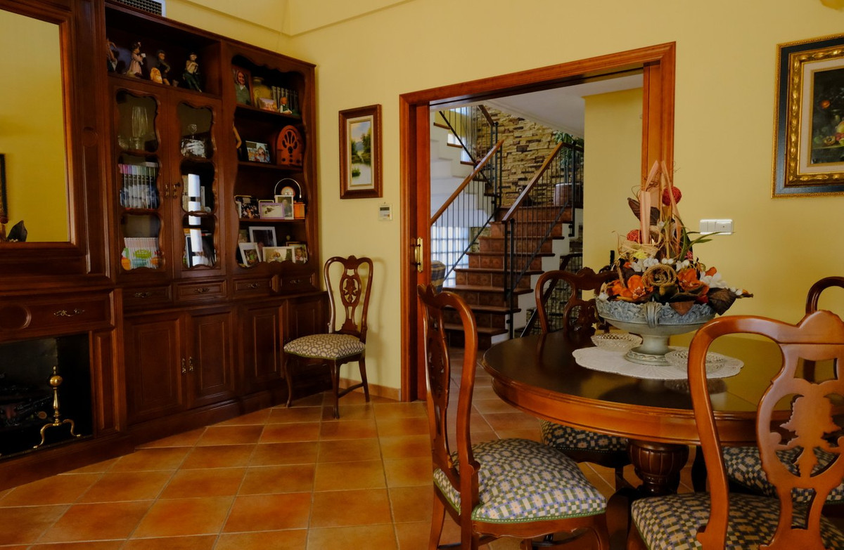 Huis te koop in Orihuela | 5 slaapkamers H5375107