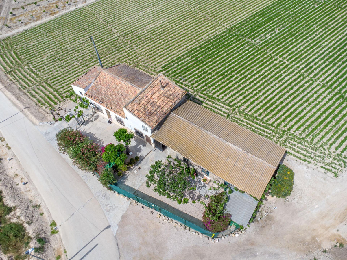 Finca - Cortijo te koop in Orihuela | 3 slaapkamers H5412880