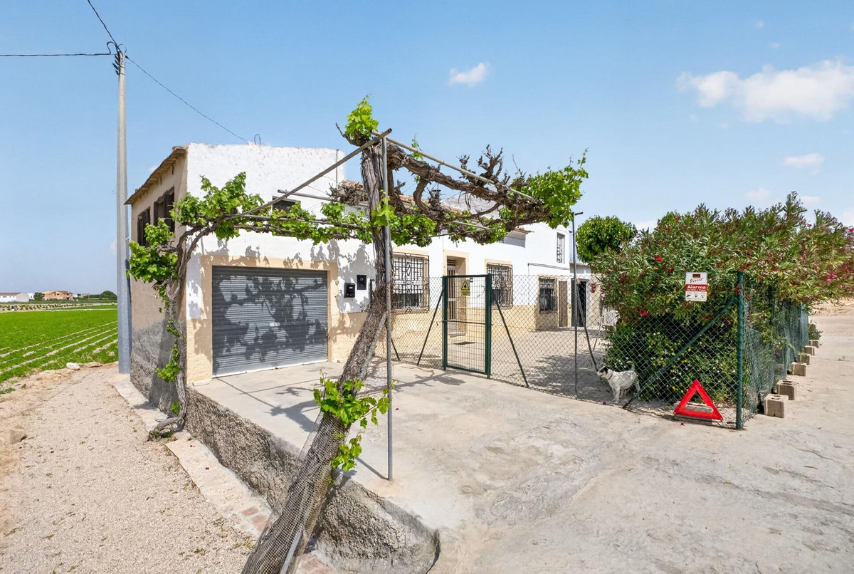 Finca - Cortijo te koop in Orihuela | 3 slaapkamers H5412880