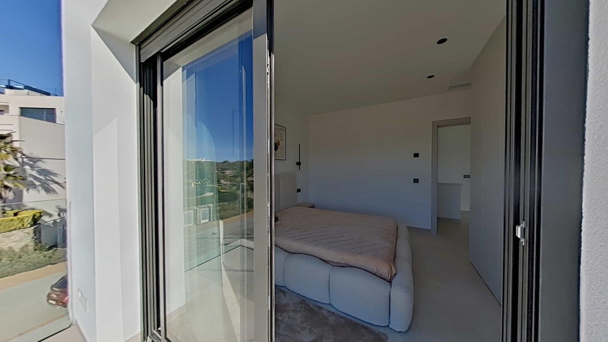 Property main view 36