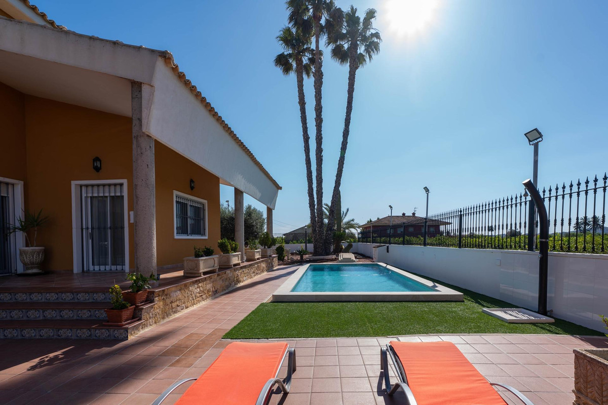 Huis te koop in Orihuela | 4 slaapkamers H5520283