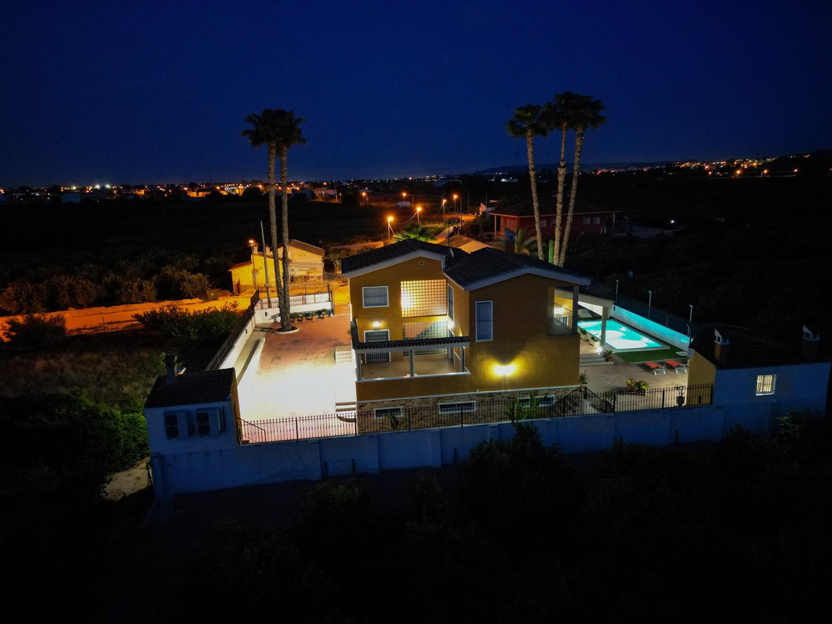 Huis te koop in Orihuela | 4 slaapkamers H5520283