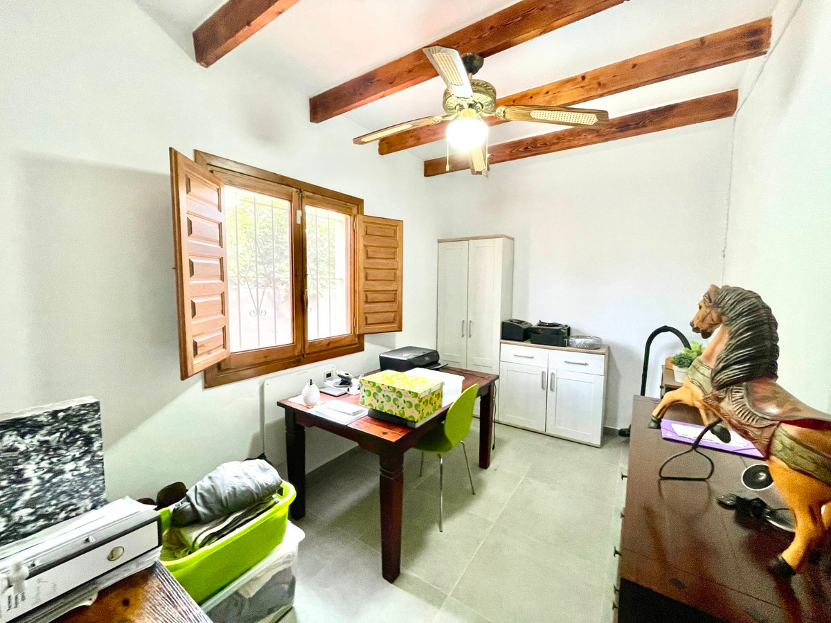 Finca - Cortijo te koop in Orihuela | 3 slaapkamers H5520454