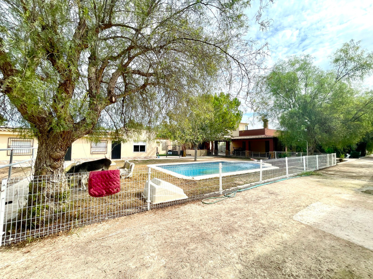 Finca - Cortijo te koop in Orihuela | 3 slaapkamers H5520454