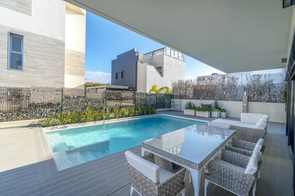 Property main view 4