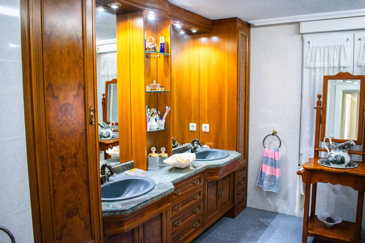 Property main view 36