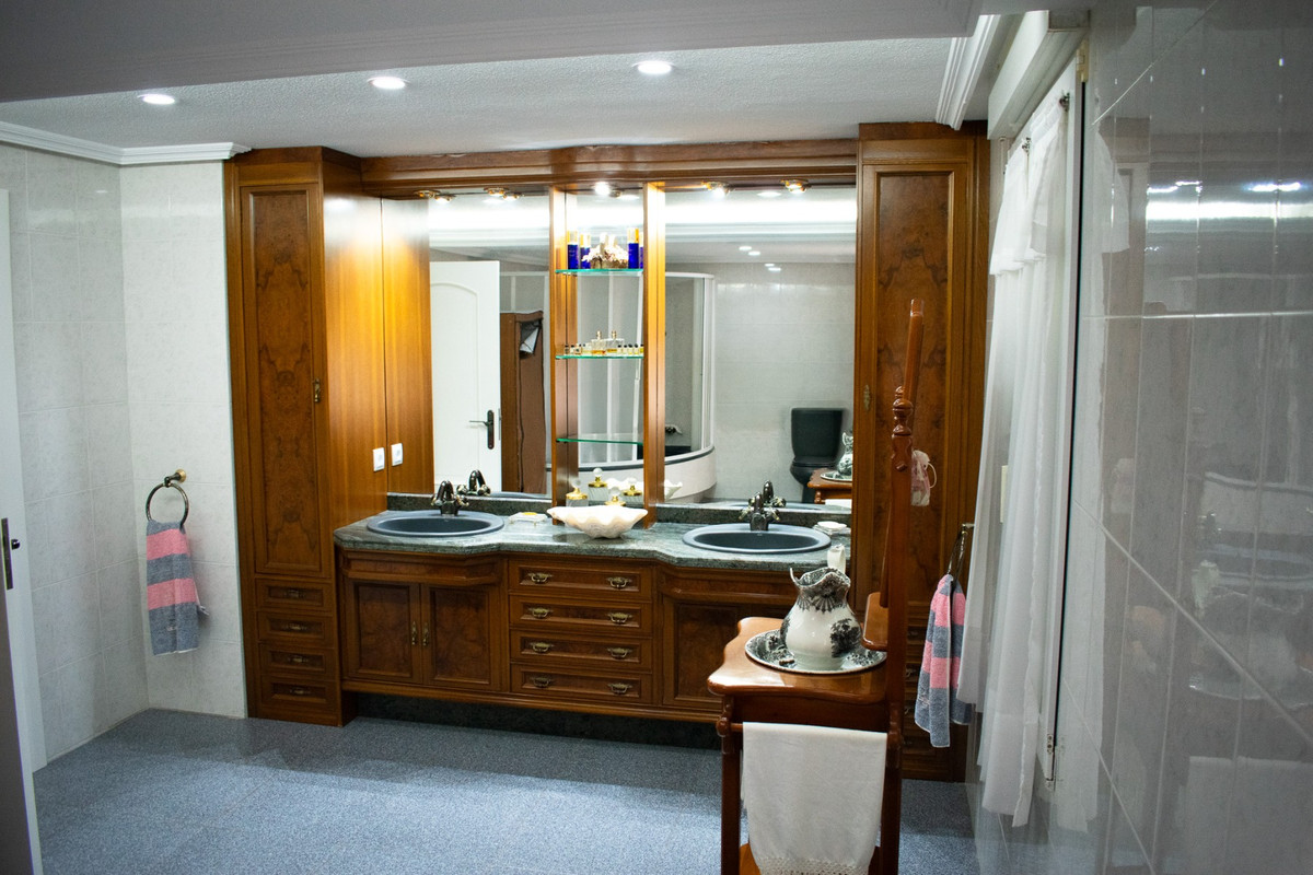 Property main view 38