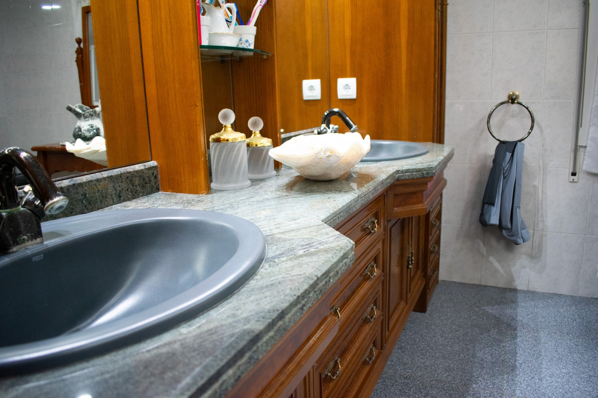 Property main view 43