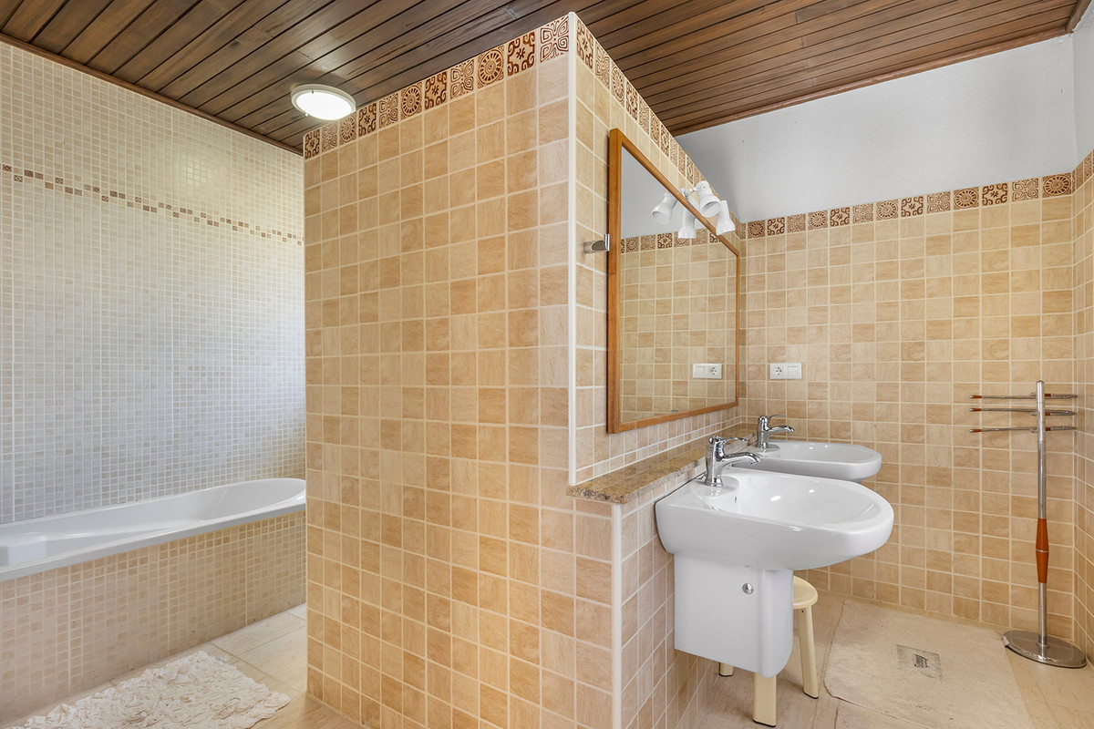 Property main view 24