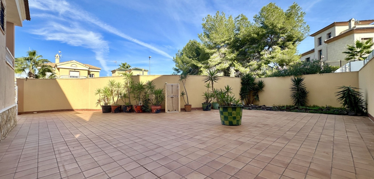 Property main view 42