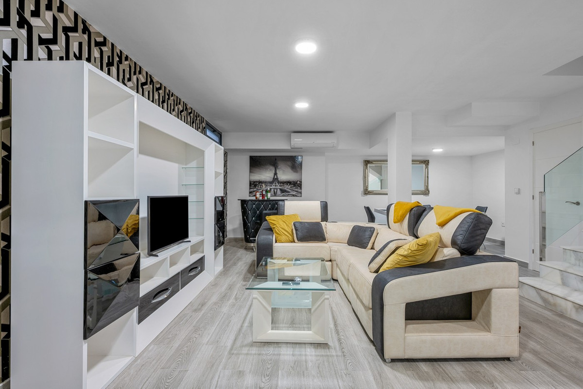 Property main view 32