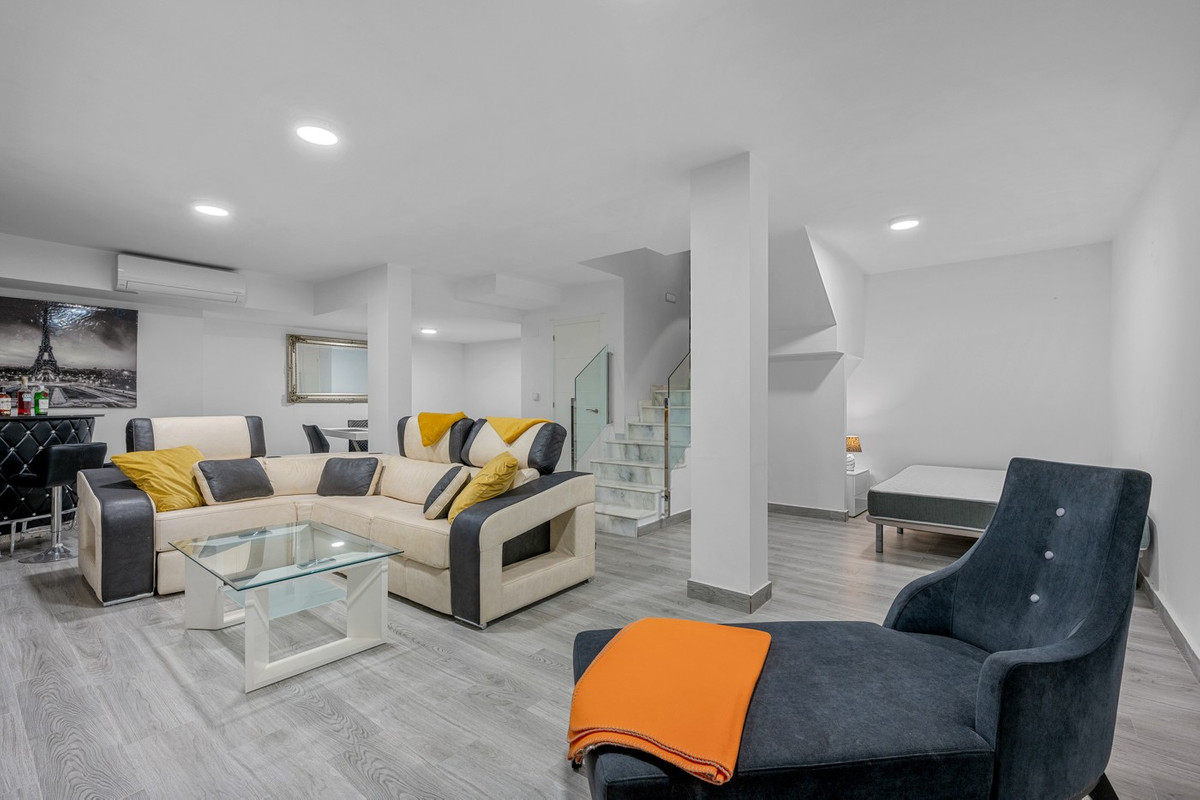 Property main view 33