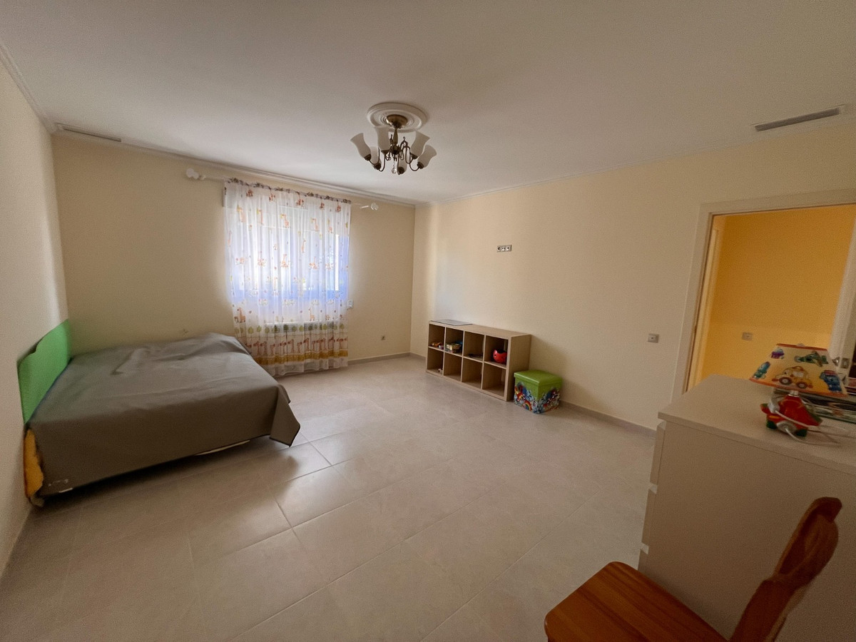 Property main view 36