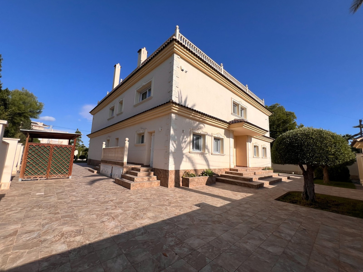 Property main view 43