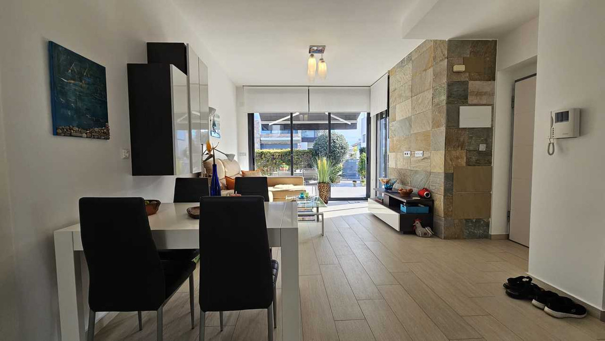 Property main view 18