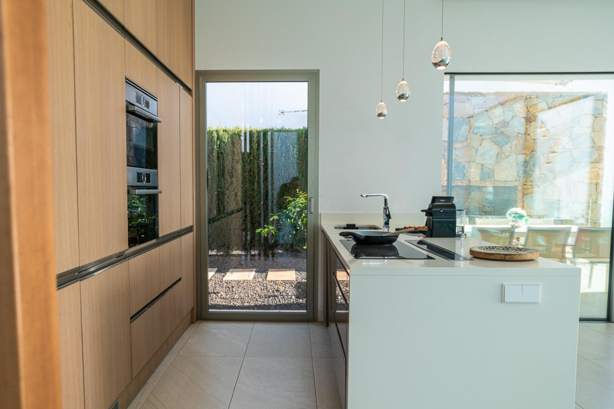 Huis te koop in Orihuela Costa | 4 slaapkamers H5288383