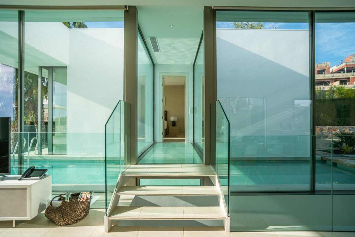 Huis te koop in Orihuela Costa | 4 slaapkamers H5288383