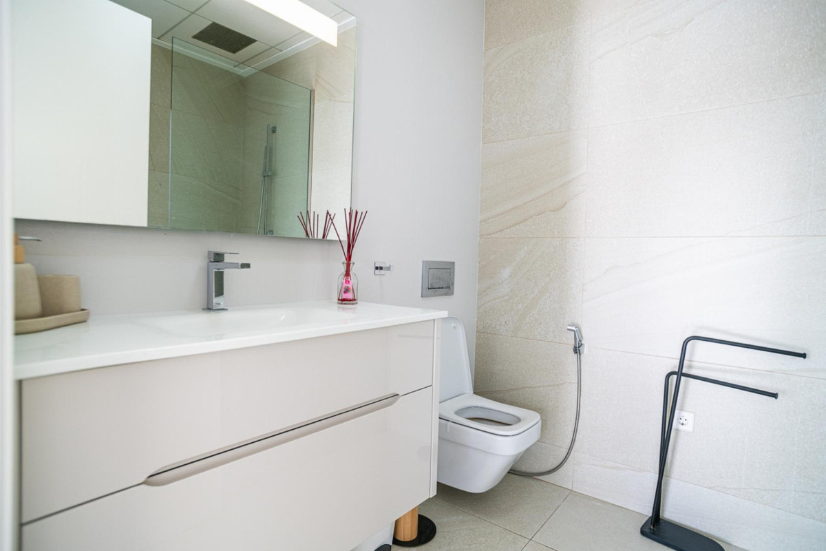 Huis te koop in Orihuela Costa | 4 slaapkamers H5288383