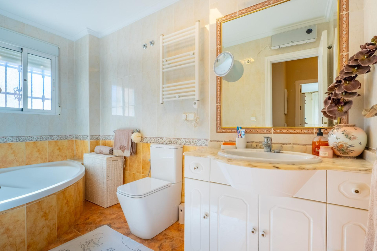 Duplex te koop in Orihuela Costa | 2 slaapkamers H5309566