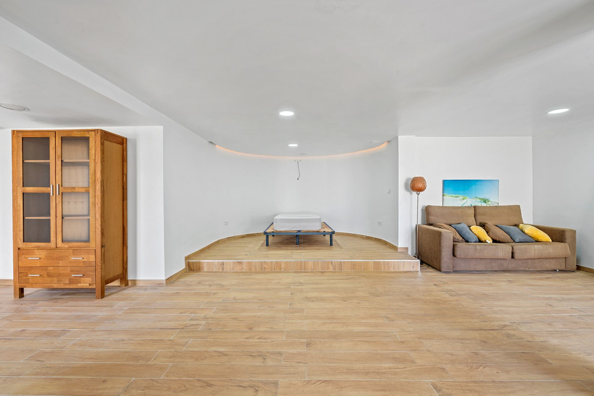 Property main view 34