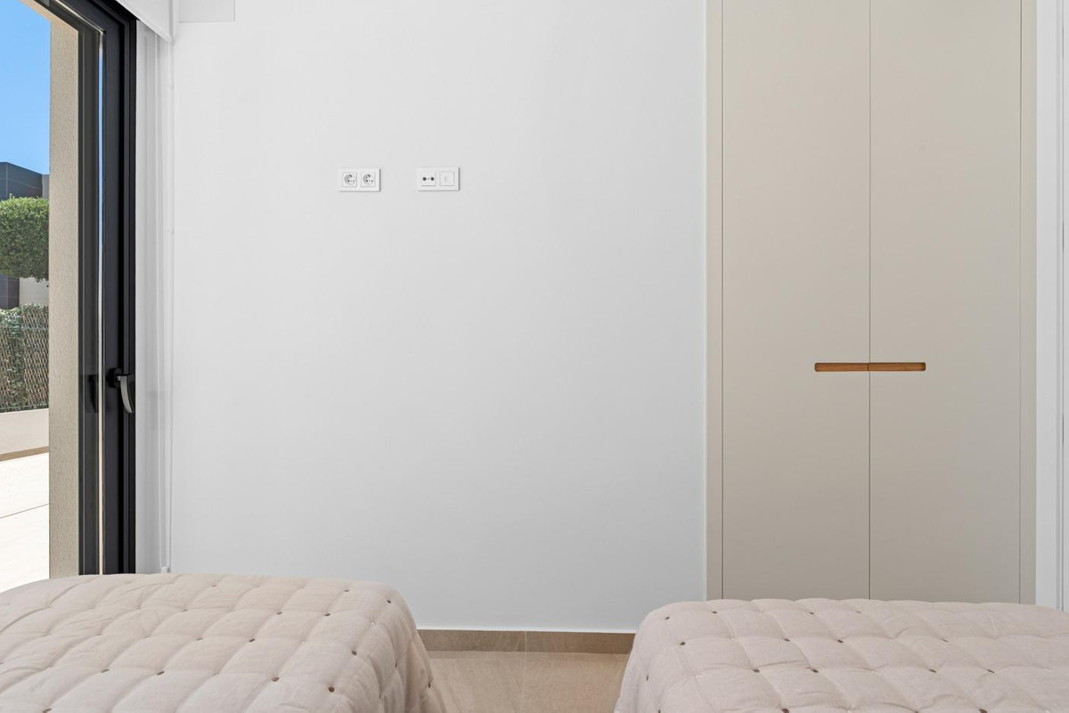 Bungalow te koop in Orihuela Costa | 3 slaapkamers H5323663